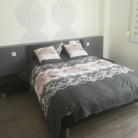 Logement De Plein Pied A Mirecourt Luaran gambar